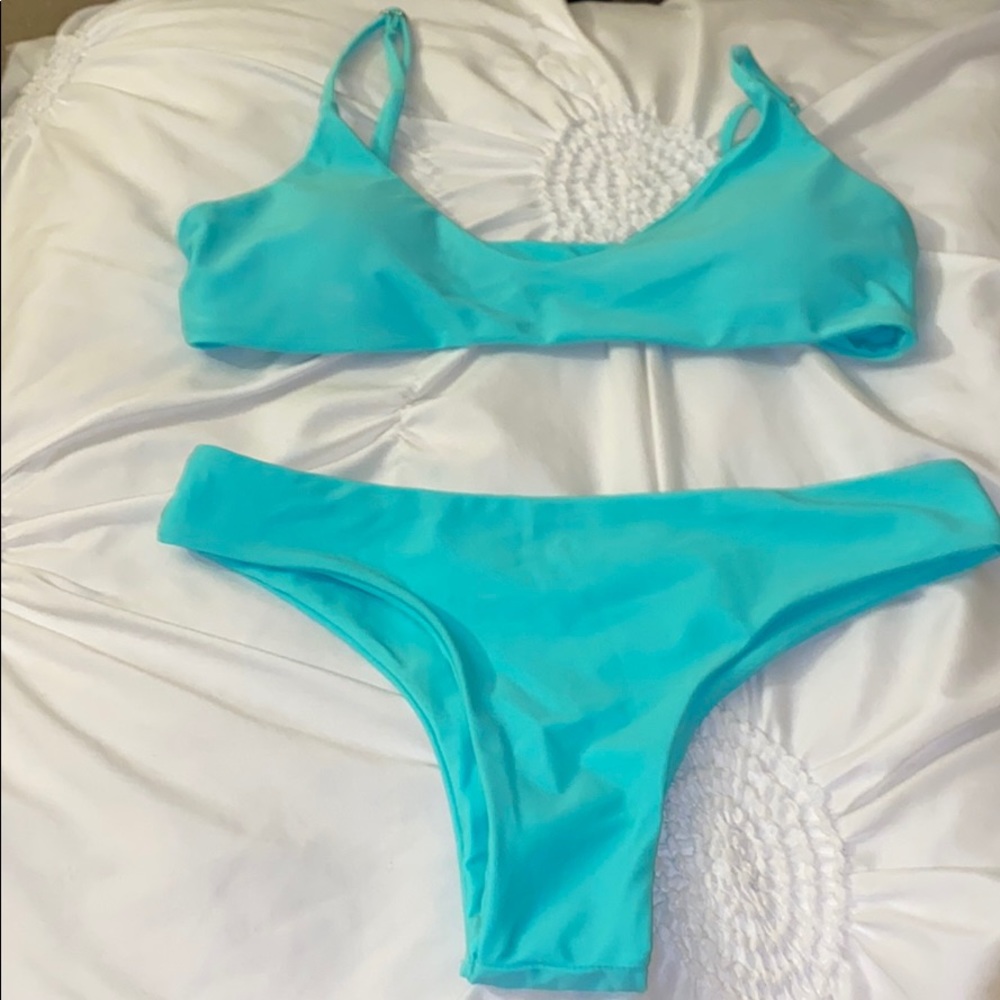 Bathing suit